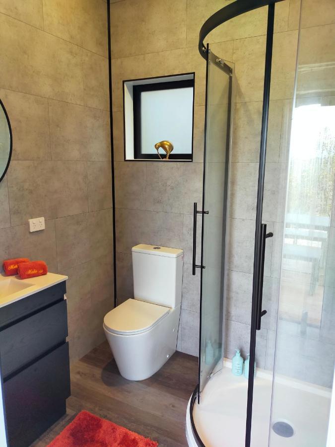 Secluded, Private Rural Retreat Mins From Warkworth -"Avondale" Minihouse Villa Exterior foto