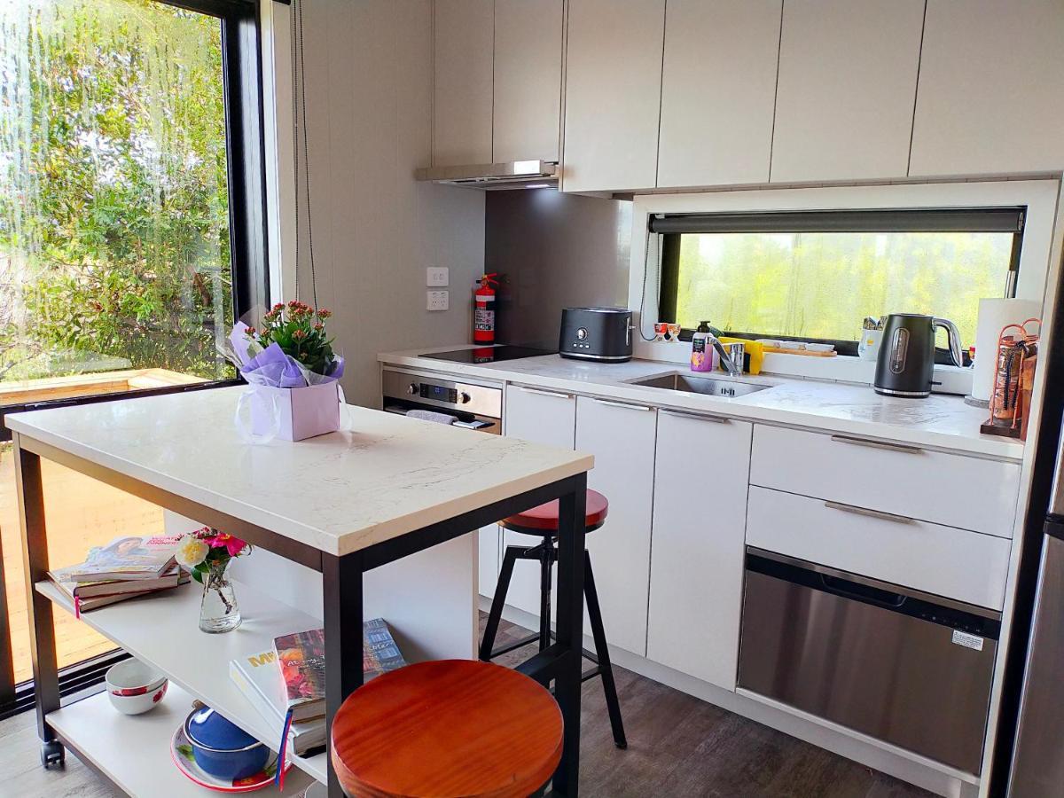 Secluded, Private Rural Retreat Mins From Warkworth -"Avondale" Minihouse Villa Exterior foto